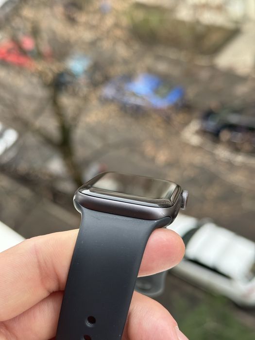 Apple Watch 5 • 44mm • GSM • Full Box