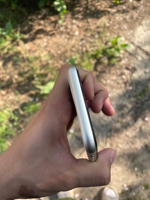 Айфон 11 128гб 75%