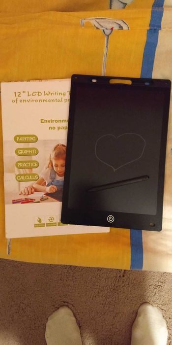 Чисто нов голям 12" LCD  цветен таблет за рисуване.