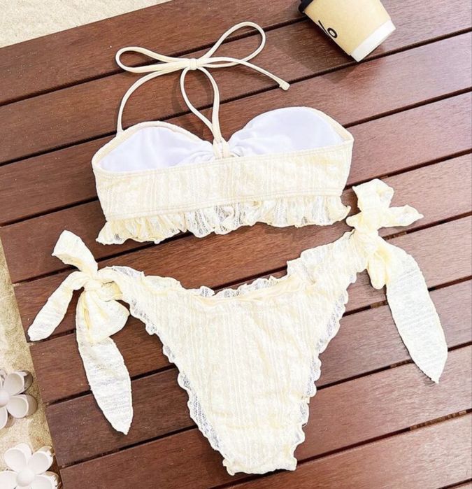 Бански от две части С