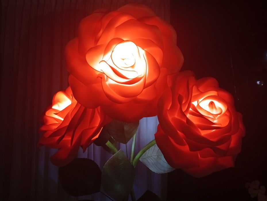 Светильник 3 Розы