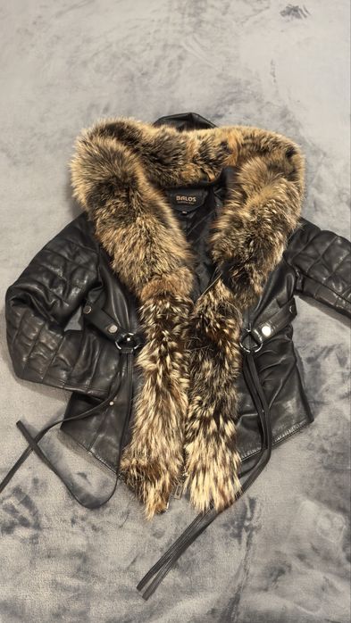 Яке естествена кожа с качулка естесвен пух