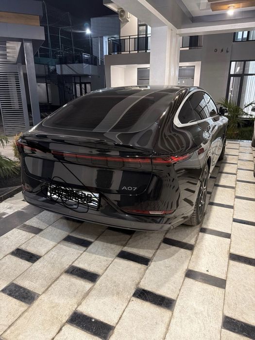 Eliktro mobil  Changan Nevo A07 ful holati idial