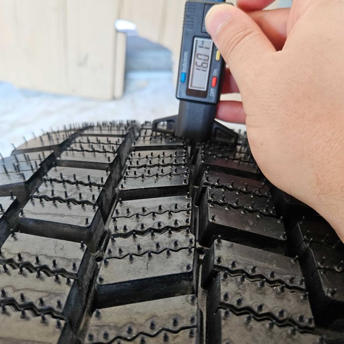 1 Нова гума 235/75R17.5 Michelin Remix XDE2 132/130M M+S France