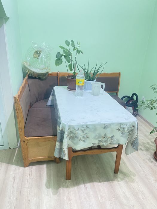 Кухонный уголок стол