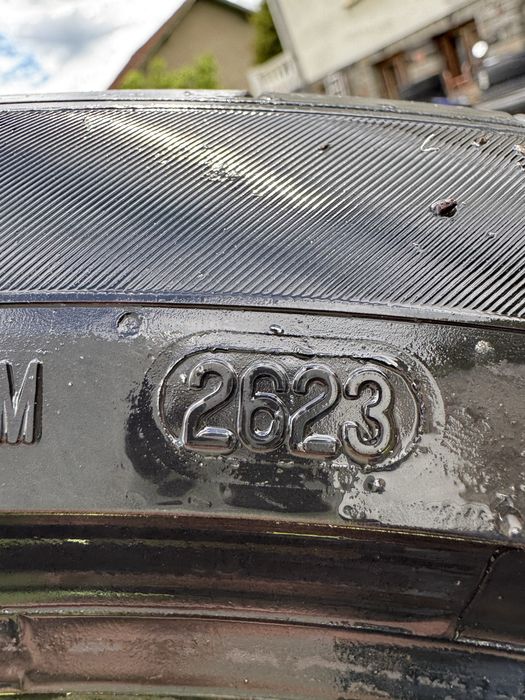 Continental sport contact 6 285/35/23 DOT2823
