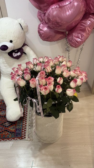 Свежый 51 роза с коробкой