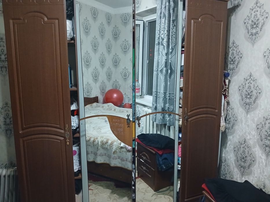 Шкаф,Тумбочка,Большой шкаф,Стиральная машина Мини сундук 2х Стол стул