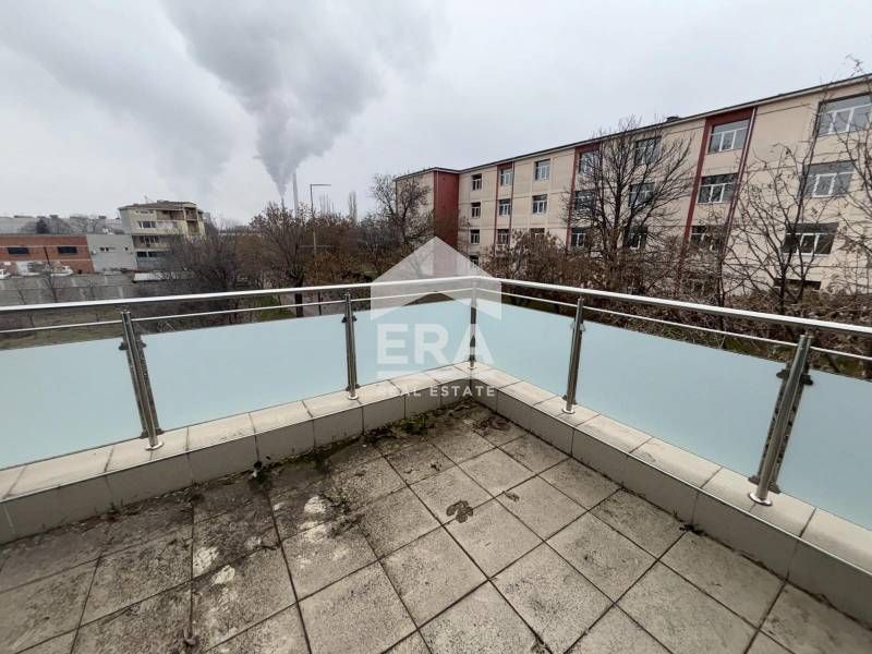 Продава се Промишлена сграда в Димитровград - 833 кв.м за 721 €/кв.м - Снимка #6