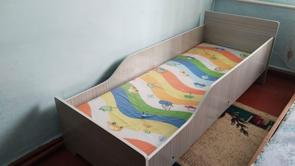 Продаётся подрастковая кровать