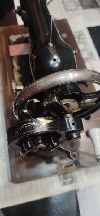 Шевна машина Britannia