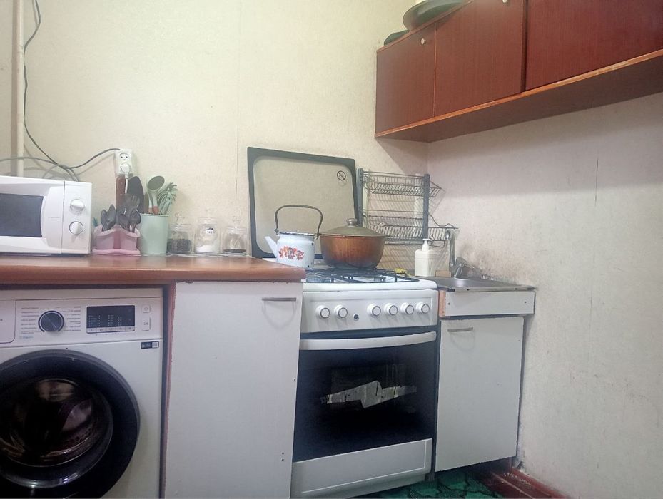 Продаётся 1 комнатная квартира Чирчик Троицкий