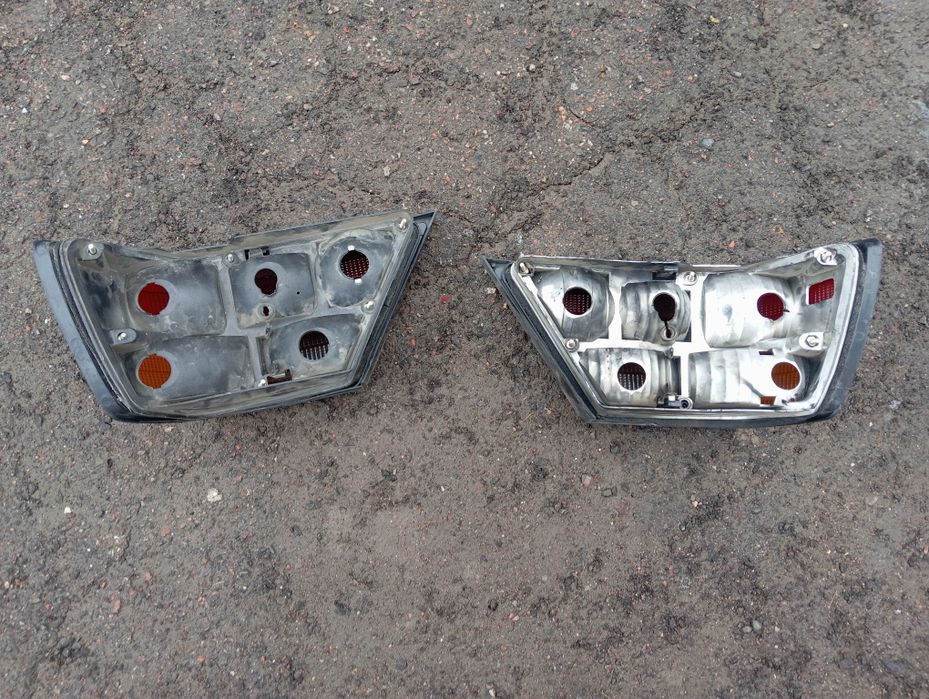 Продам задние плафоны