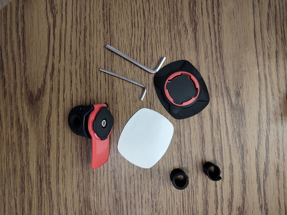 Suport telefon pentru motocicleta tip quad lock