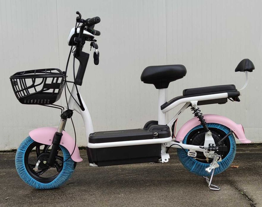 Електрически скутер EcoWay B13, 350W, двуместен, 35 km/h