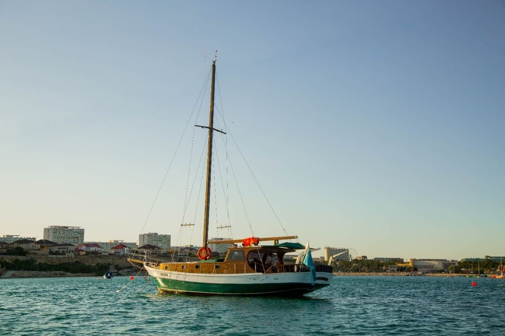 Яхта 10адамдык 2спальный