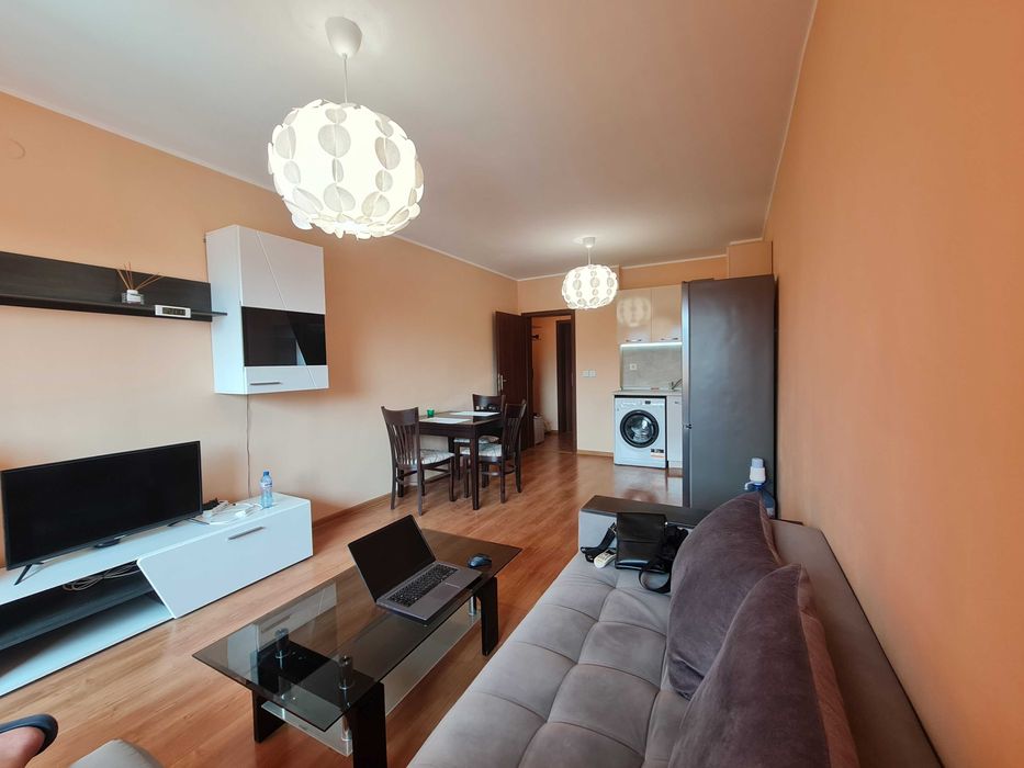 Дава се под наем Двустаен апартамент в София, Студентски град - 69 кв.м за 648.21 € - Снимка #2