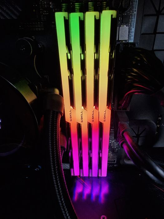 Gskill Trident Z Neo 4x8GB (32GB)