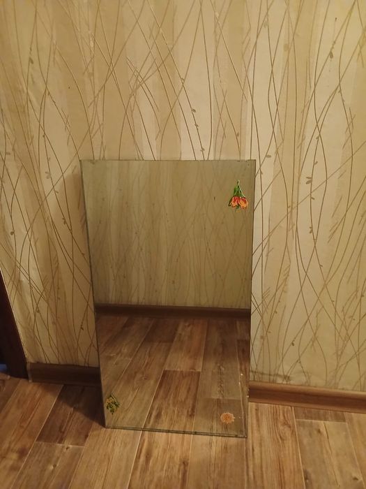 Зеркало 7000 тенге