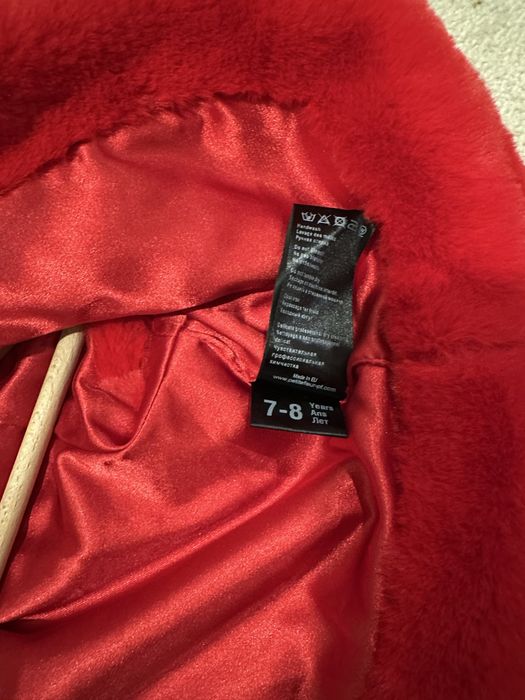 Официално ново червено болеро за момиче на Petite Fleur