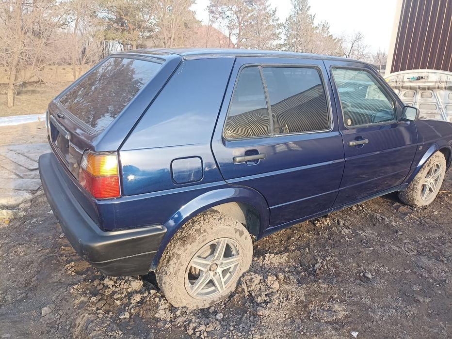 Продаю Volkswagen GOLF 2