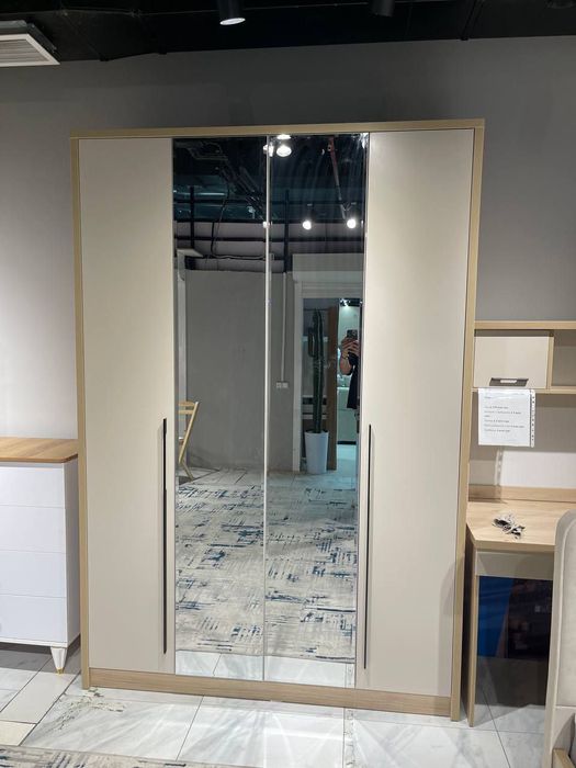 Распашной шкаф фабричная качество можно в рассрочку