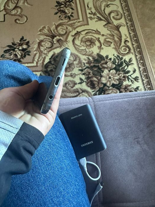 Самсунг с9+юююююю