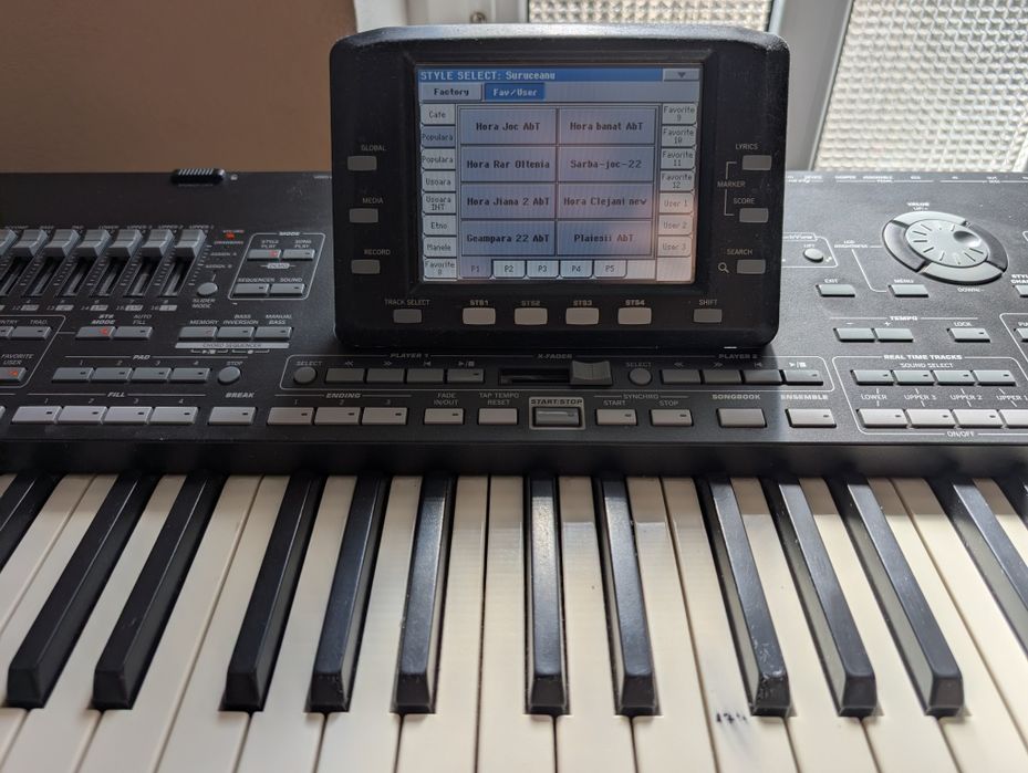 Korg pa3x de vanzare