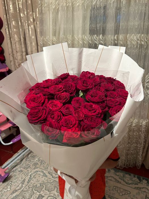 Роза букет свежий