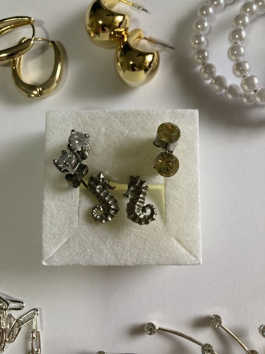 Лот: бижута.