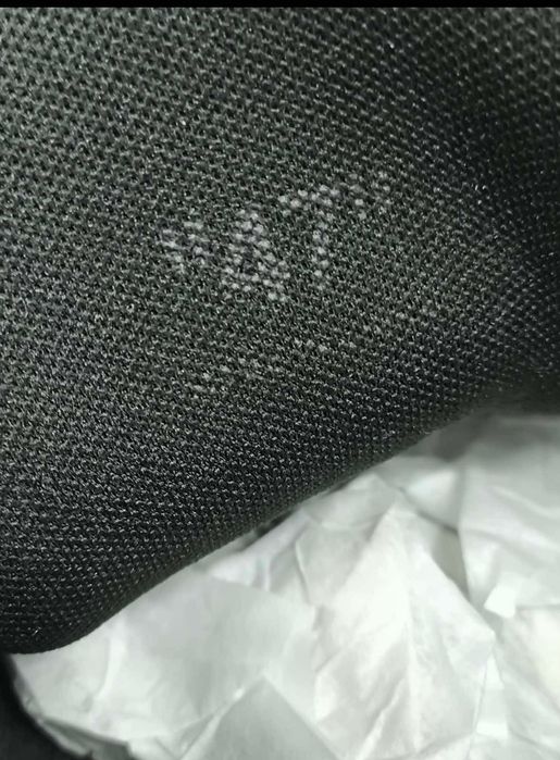 Продавам мъжки маратонки Off White