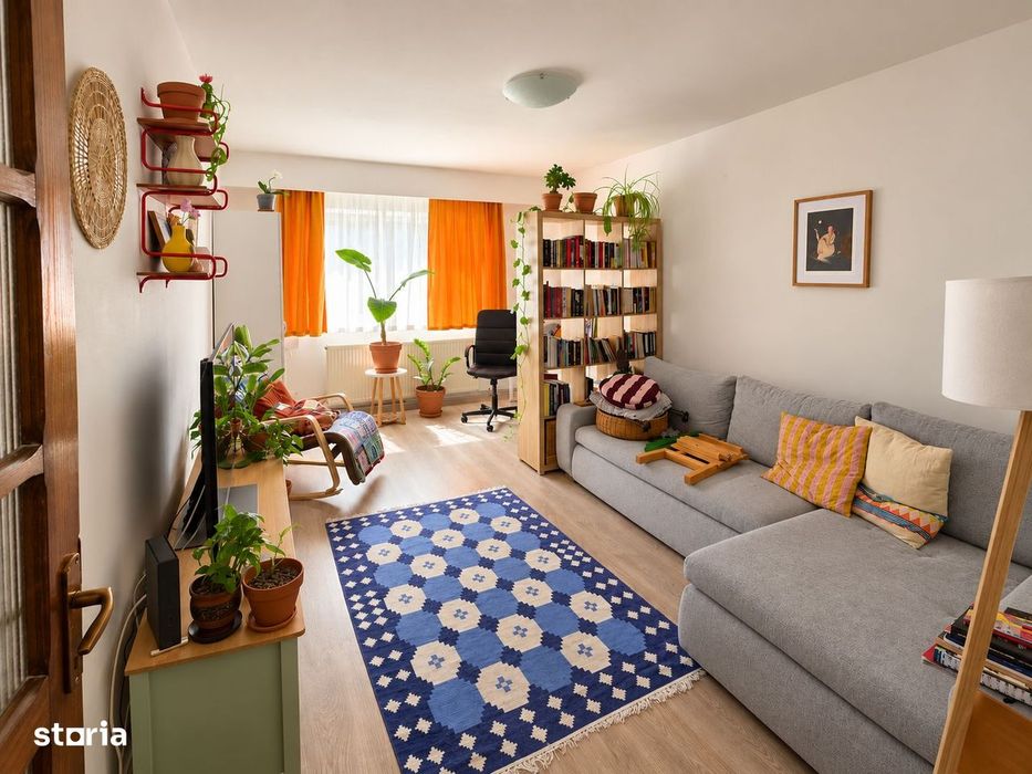 De vânzare apartament cu 2 camere în Zorilor — fotografia 1