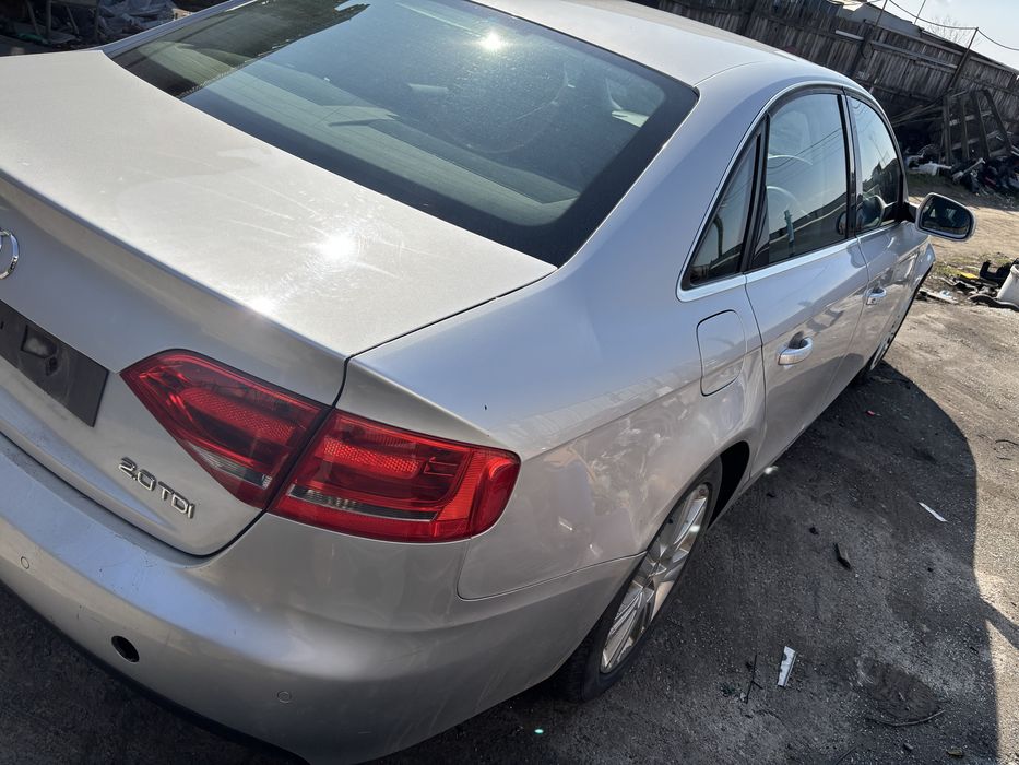 Dezmembrări, Dezmembrez Piese Audi A4 B8 Motor 2.0 TDI CAGB