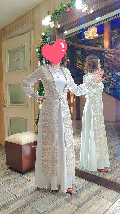 Платье в национальном стиле