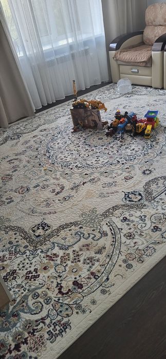 Продам ковер для дома