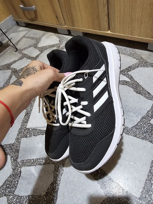 Маратонки Adidas