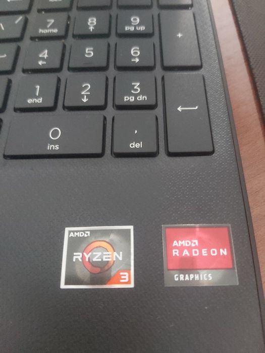 Ноутбук hp новый почти