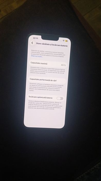 Vând sau schimb iphone 13