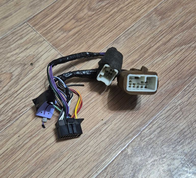 Провод переходник оригинальной магнитолы prado 120