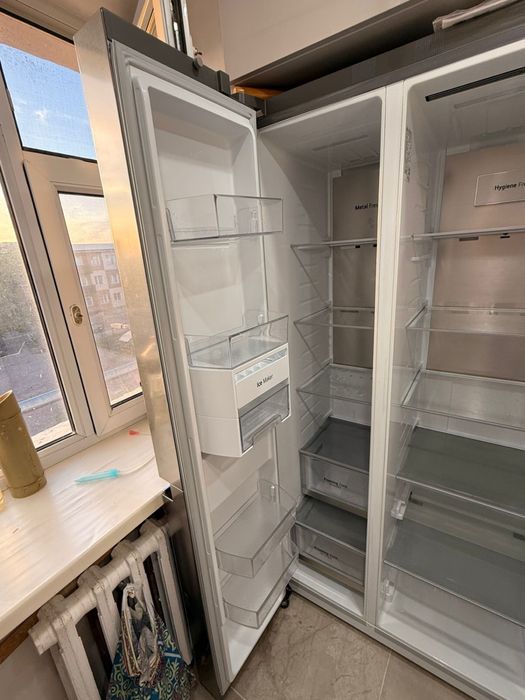 Бу холодильник продам
