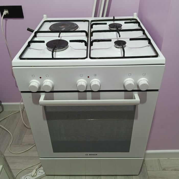газ плитка BOSCH