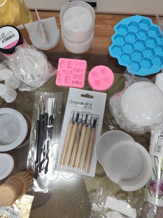 Forme silicon ceramica, și lumânări,ustensile, coloranți