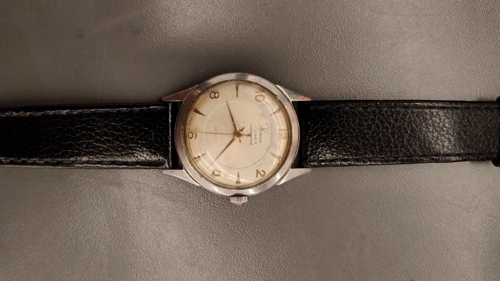 Herma ceas de mână