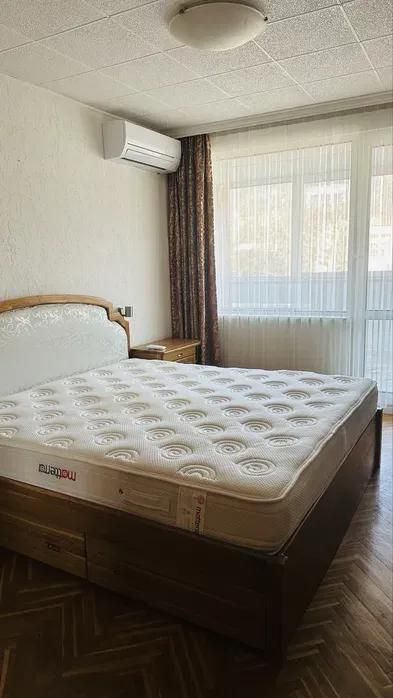 Тристаен апартамент в сърцето на Капана