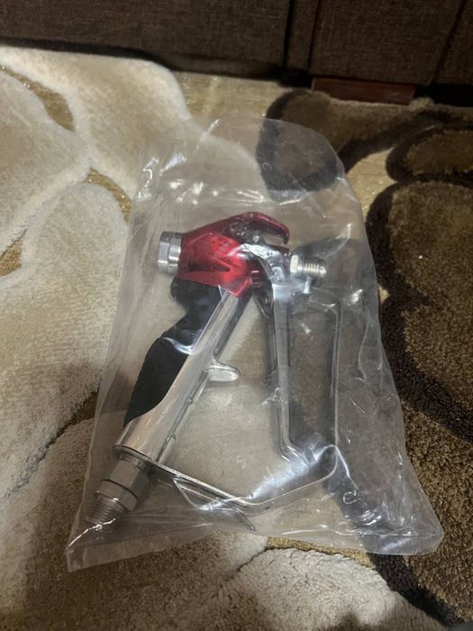 Набор ключлар ва курилиш инструментлар