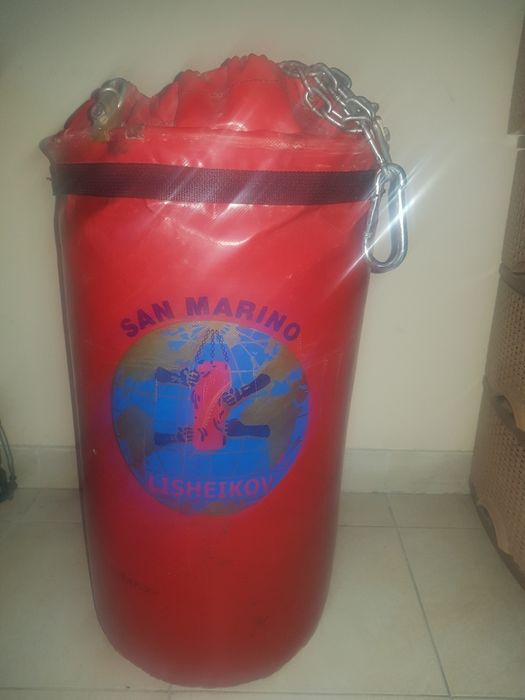 Боксова круша чувал