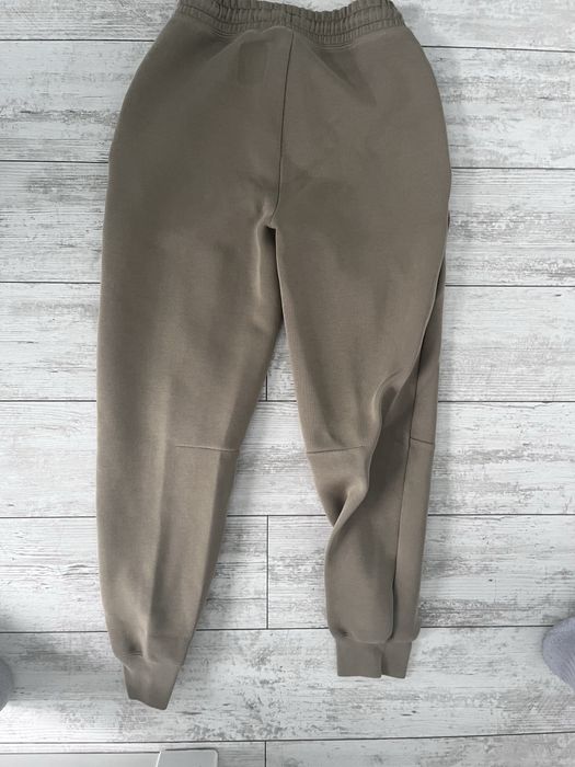 Дамски дълъг панталон Nike