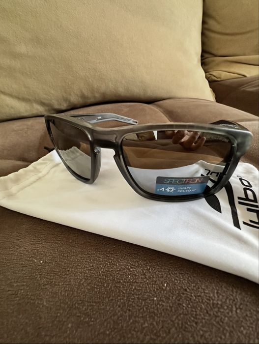 Julbo Shield слънчеви очила