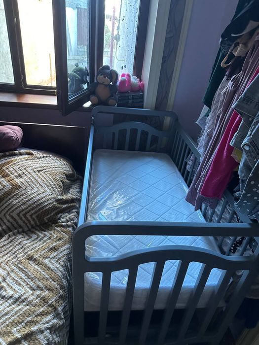 Продам детскую кроватку