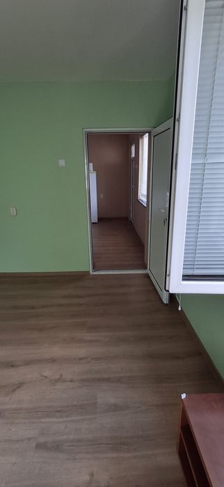 Дава се под наем Къща в с. Равно поле, Област София-област - 50 кв.м за 382.5 € - Снимка #3